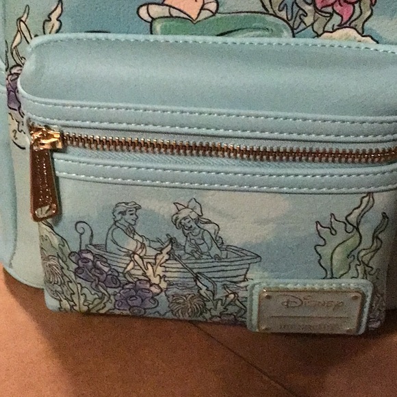 Little mermaid boxlunch exclusive bag - Picture 4 of 6